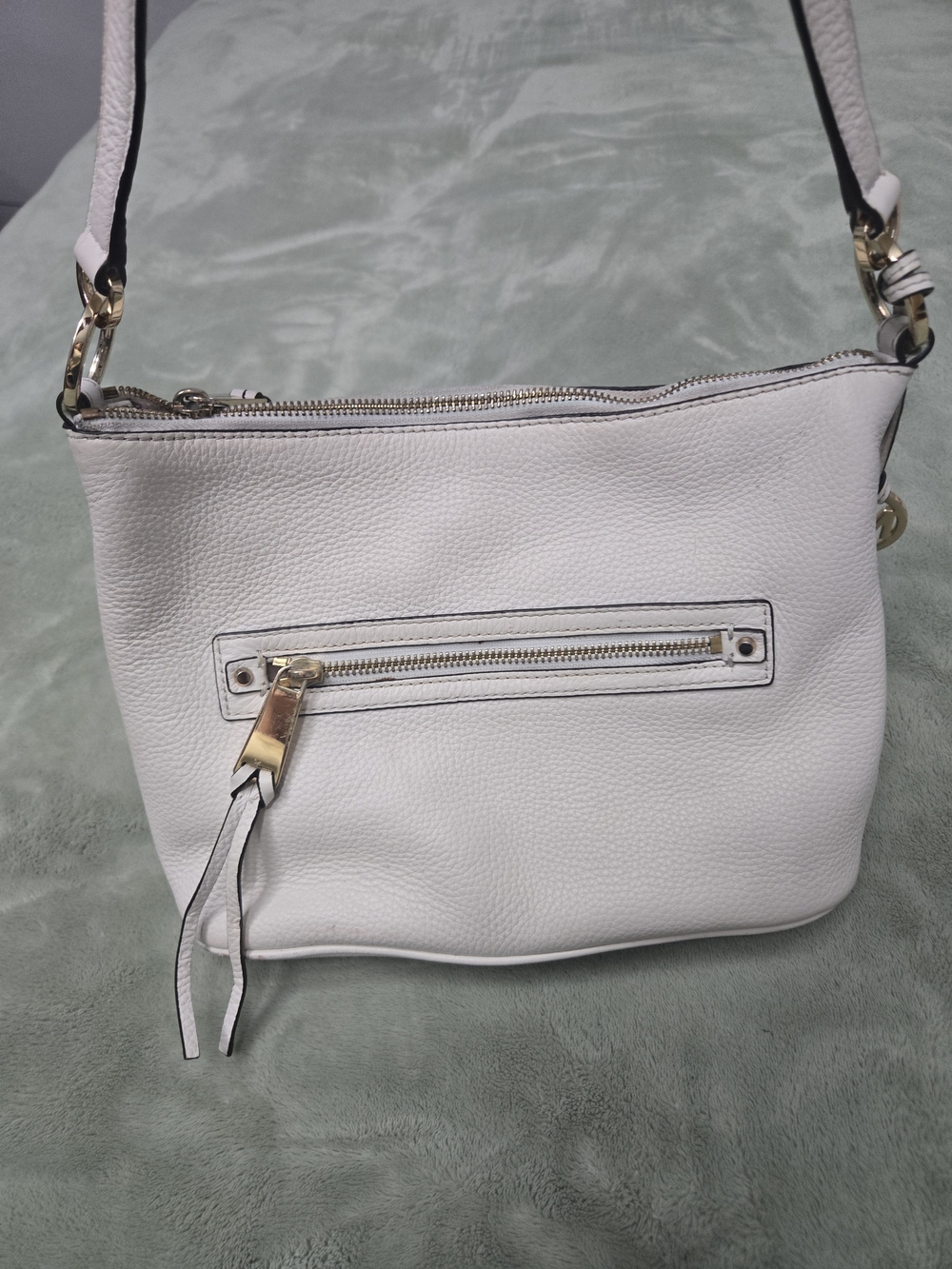 Micheal Kors Classic White Leather Shoulder Bag - Women's Shoulder Purse